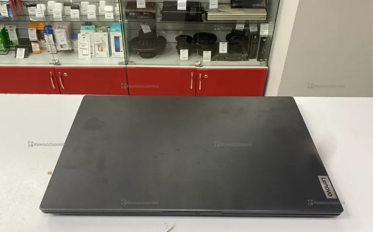 Ноутбук  Lenovo 82QY