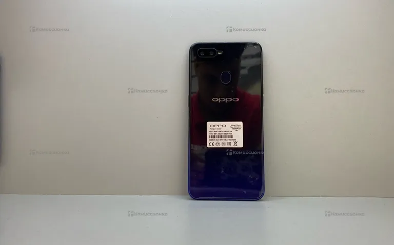 Oppo F9 pro 8256 GB