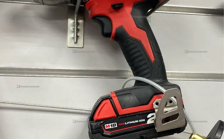 Аккумуляторная дрель/шуруповёрт Milwaukee M18 BLDD