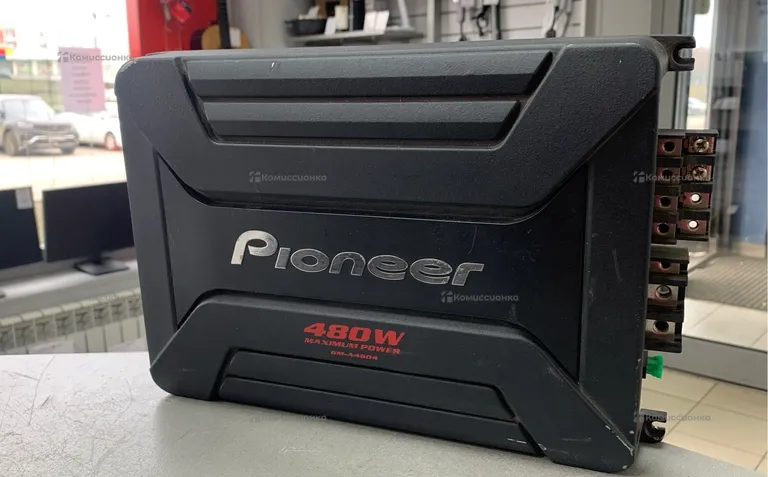 Усилитель Pioneer GM-A4604