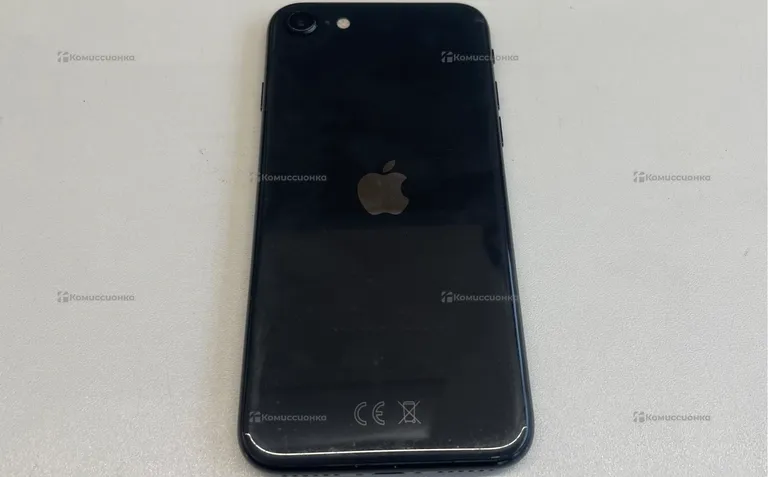 Apple Se 64 2022