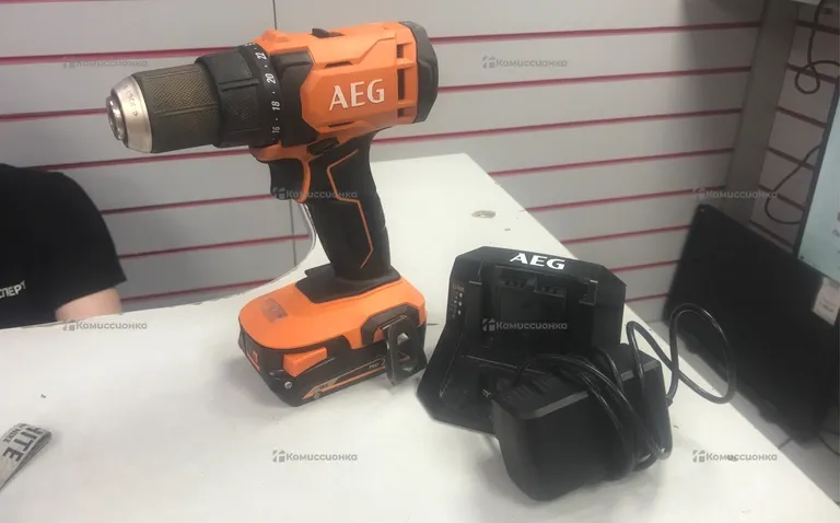 Дрель-шуруповерт AEG BS18G4