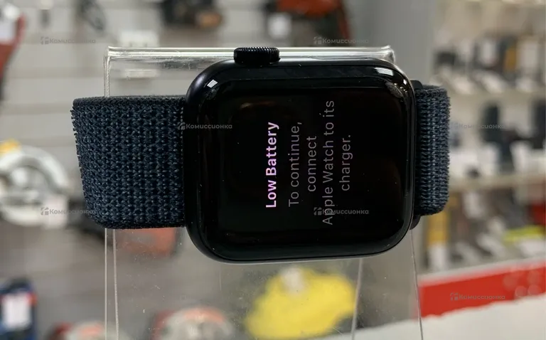 Часы  Apple Watch SE 2 / 40mm