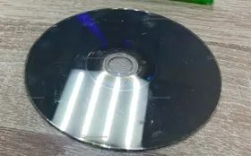 Диск на Xbox one s nhl16