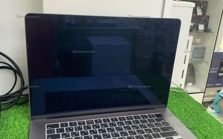 Ноутбук  MacBook 2023