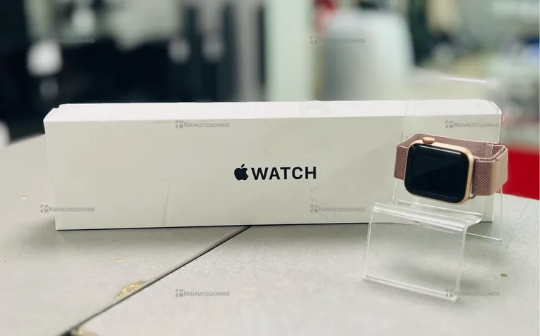 Часы Apple Watch SE