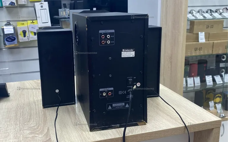 Музыкальный центр  Defender 2/1