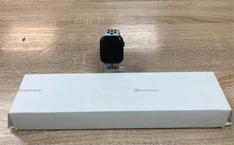 Часы Apple wath  7 45mm