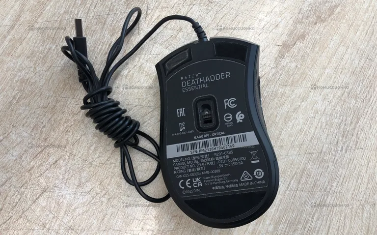 Мышка проводная Razer Deathadder Essential