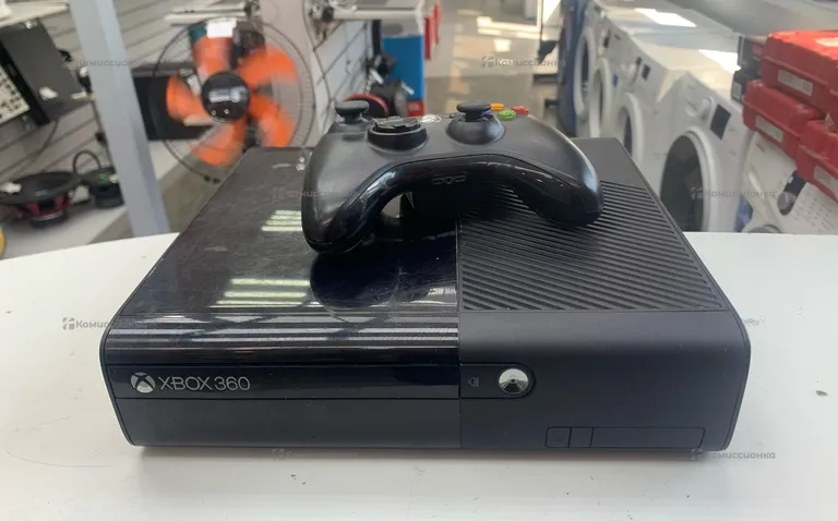 Приставка Xbox 360