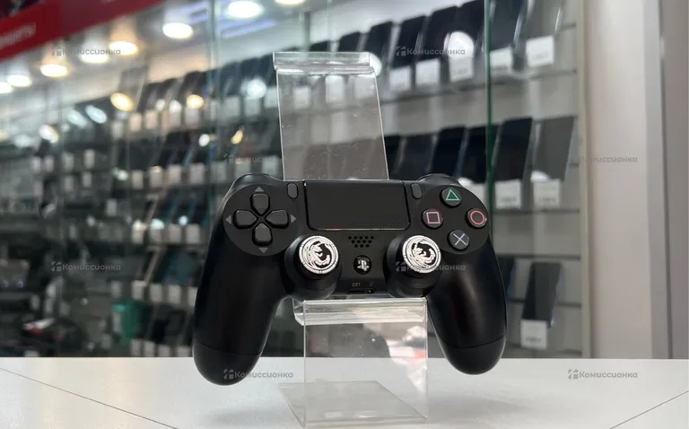 PS4. Джойстик для PS4