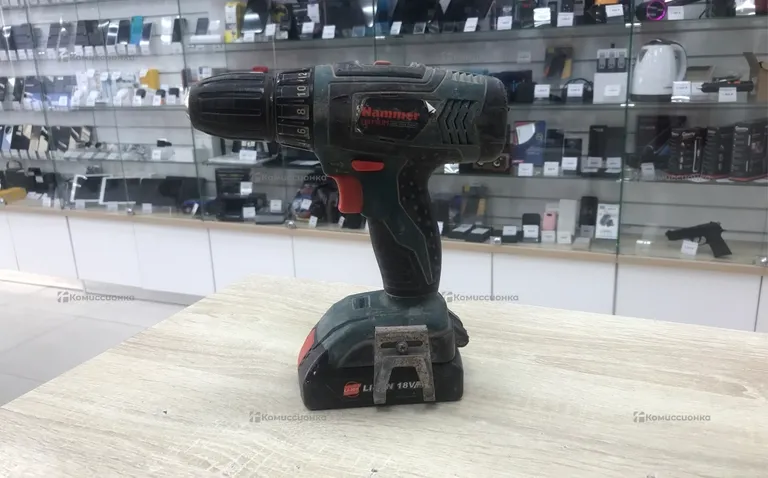 дрель-шуруповерт hammerflex 18v