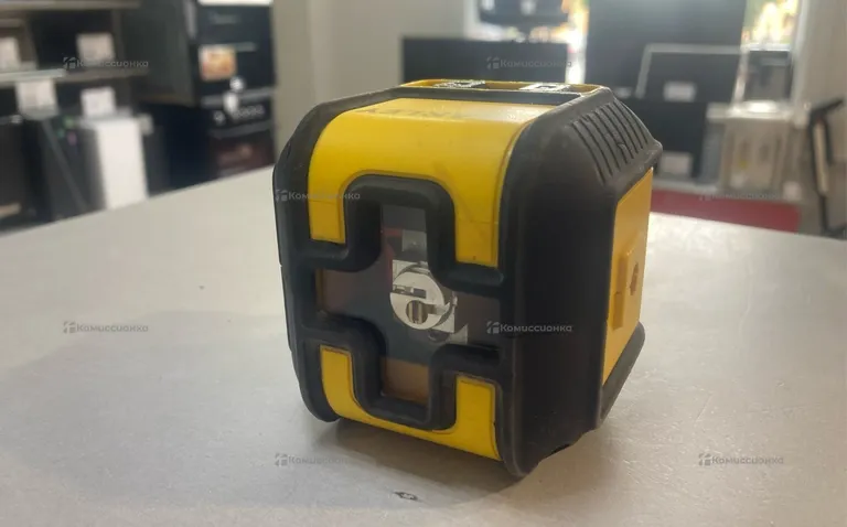 Лазерный уровень STANLEY CUBIX (STHT1-77340)