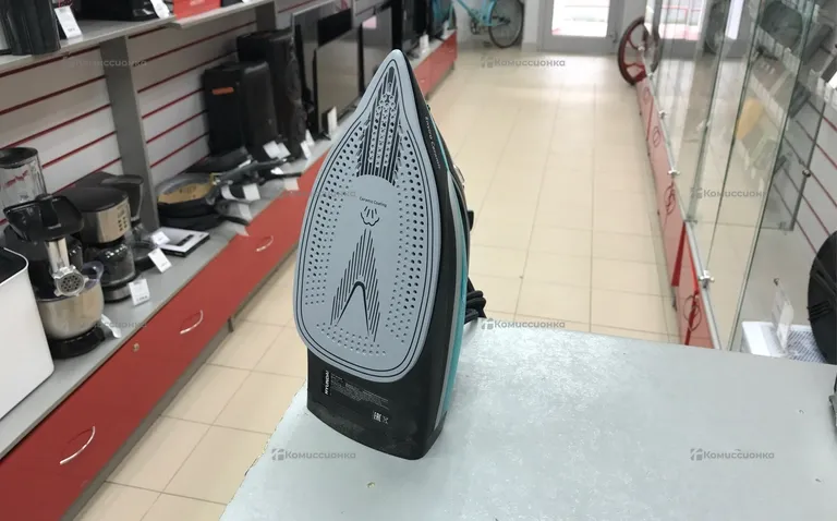 Утюг Hyundai