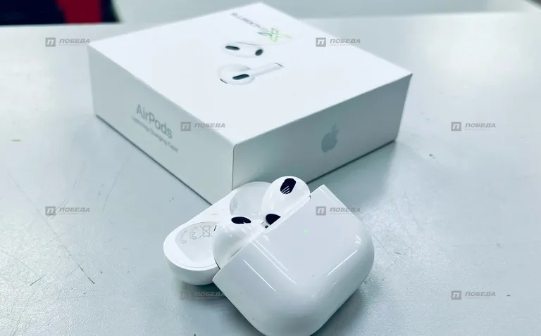 Apple AirPods 3