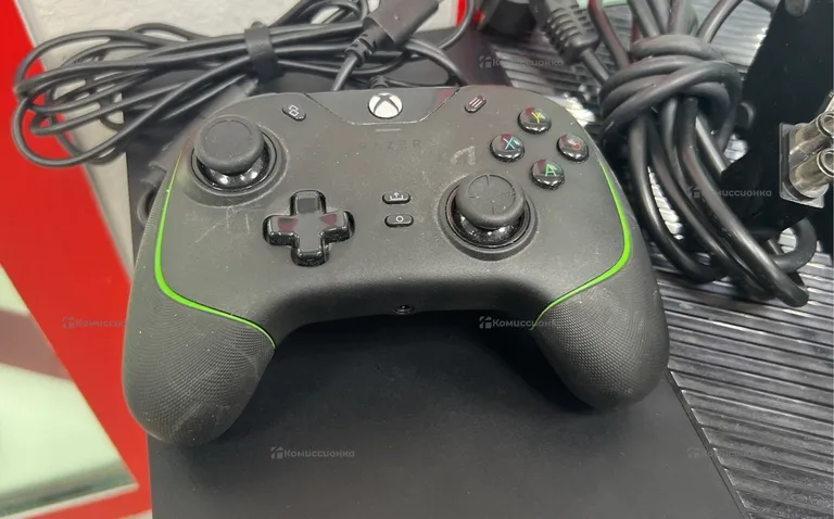 Приставка Xbox One 500Gb
