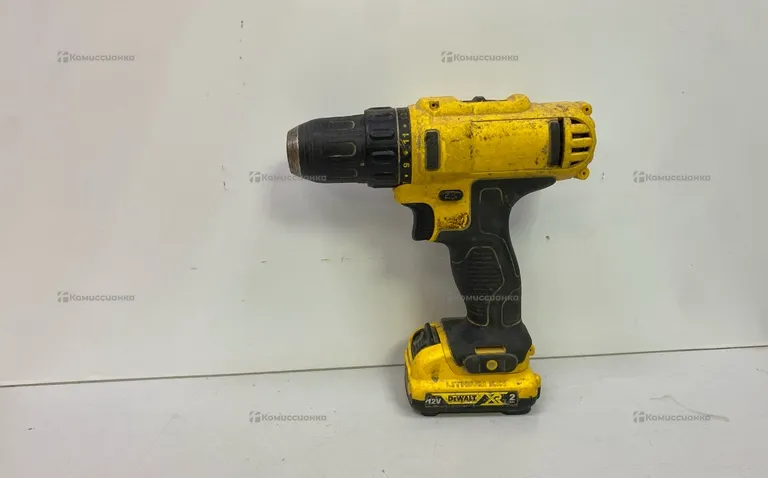 Дрель-Шуруповёрт Dewalt DCD710