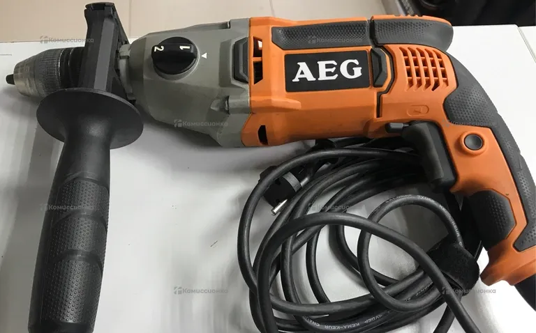Дрель AEG SB2E 1100 RV
