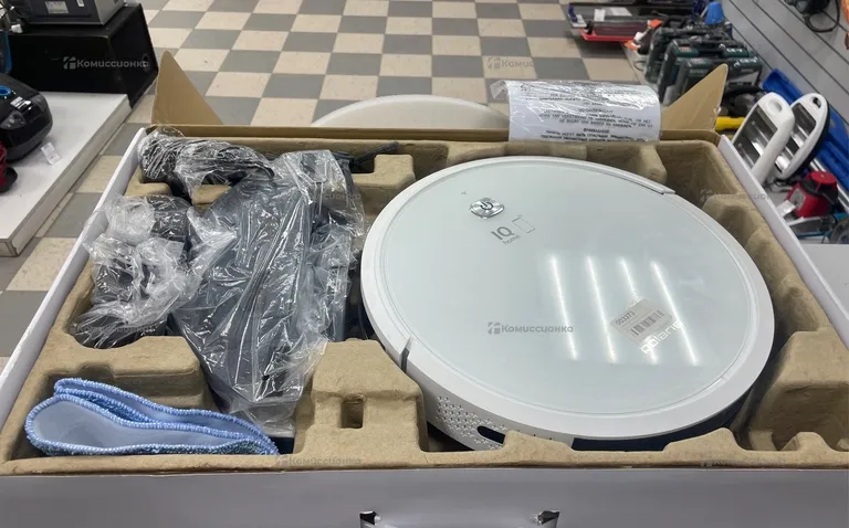 Пылесос  Polaris Pvcr 1229
