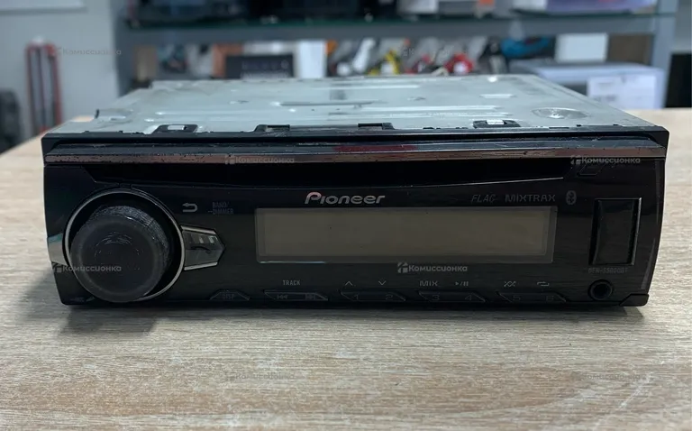 Автомагнитола  PIONEER DEH-S5000BT