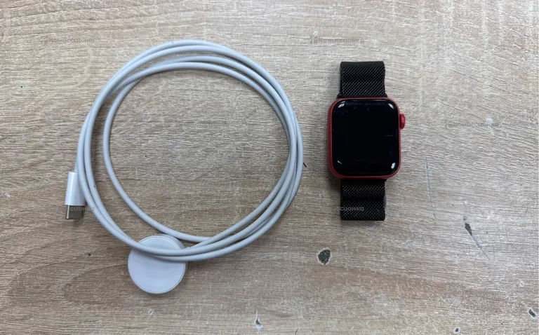 Часы  Apple Watch 6 40mm