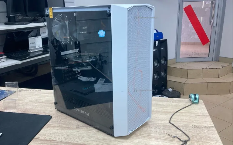 Системный блок  белый i7-4770