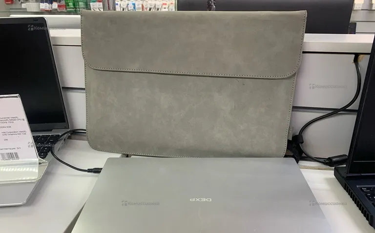 Ноутбук Ноутбук DEXP C14-ICW300 (N4020C/8GB/256GB)