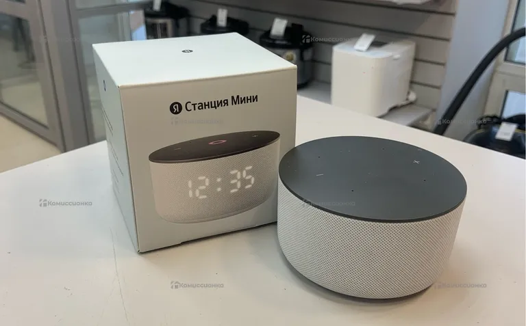 Колонка  Яндекс станция мини 3