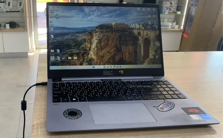 Ноутбук  i5-1155g7+16gb(ddr4)+512SSD