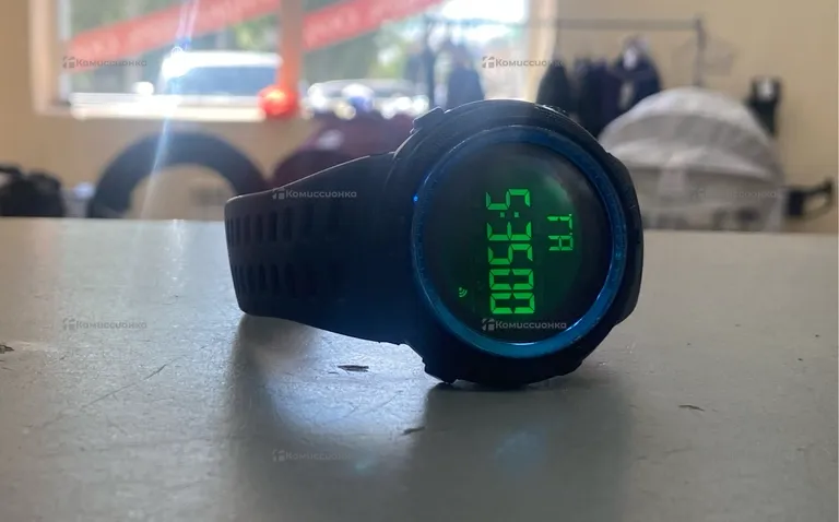 Часы  Skmel
