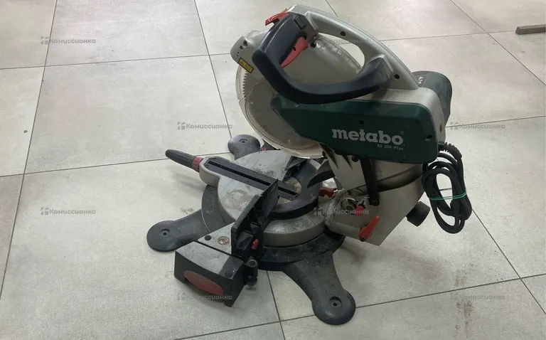 Торцовочная пила Metabo KS 254 Plus