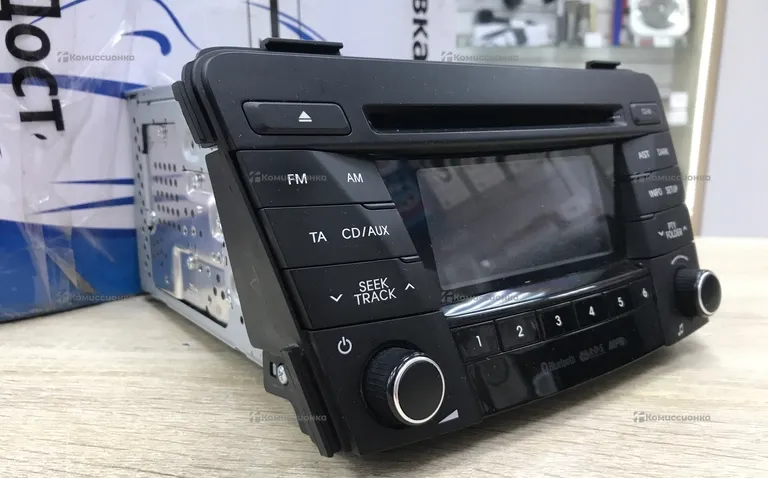 Автомагнитола  Hyundai I40 c bluetooth