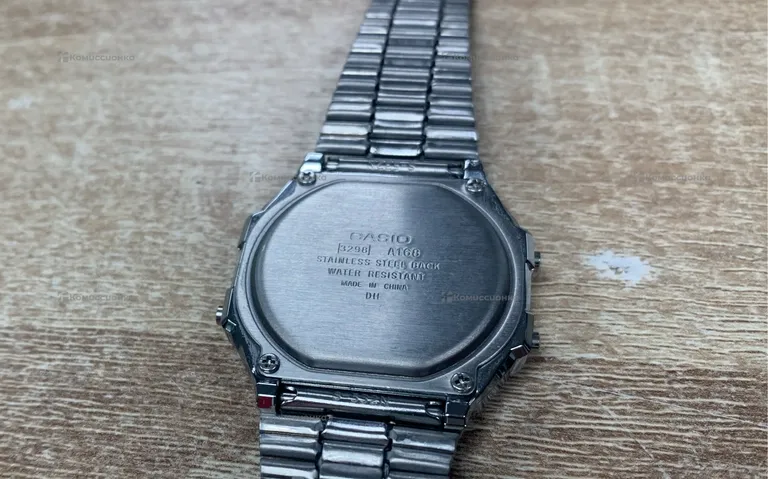 Часы  Casio A168