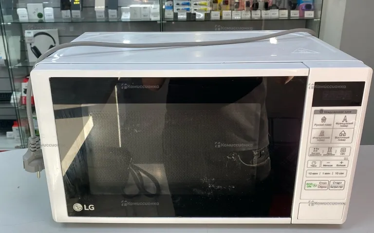 Микроволновая печь LG MS2042DY