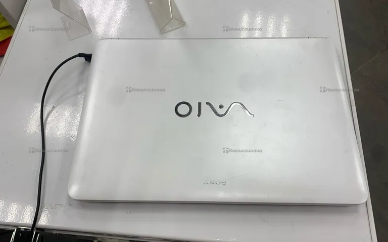 Ноутбук Sony SVF-1521A4