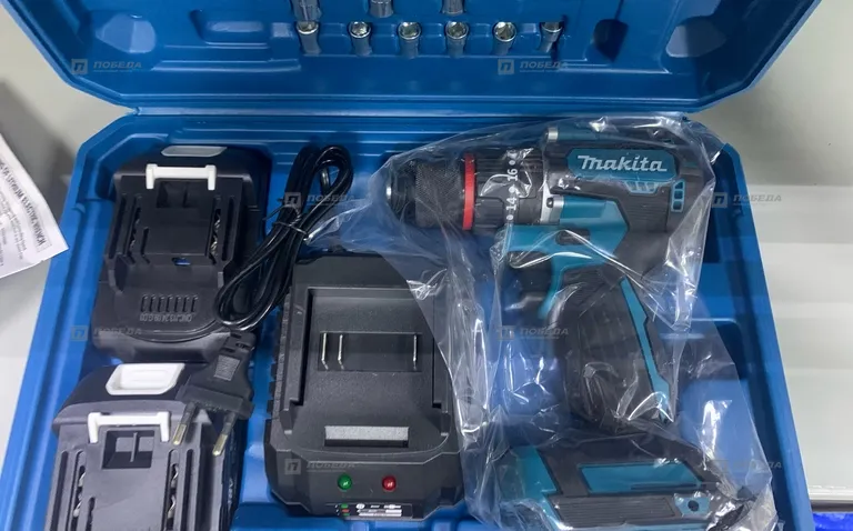 Шуруповерт Makita реплика