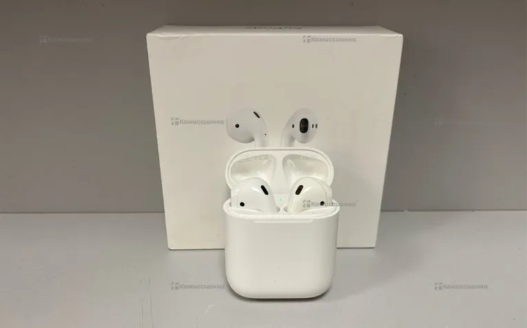 Наушники Apple AirPods