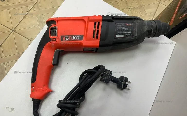 Перфоратор BRAIT BRH26/950DFR