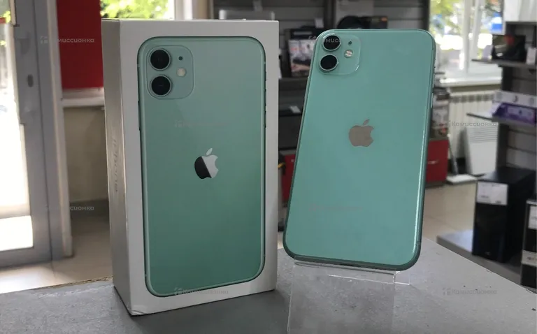 Apple Iphone 11 64 ГБ.