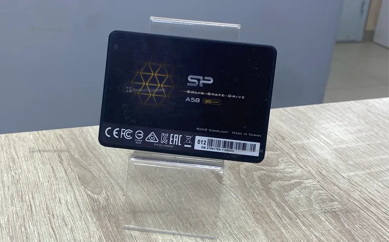 SSD диск CRUCIAL BX500 на 120GB