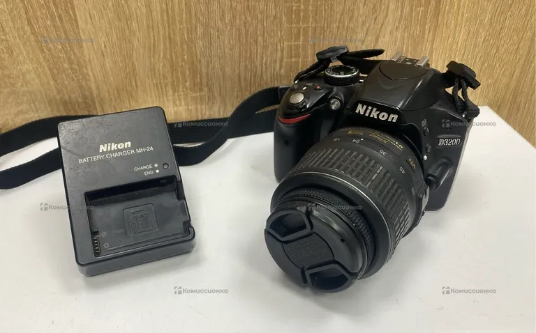 Фотоаппарат  Nikon D3200