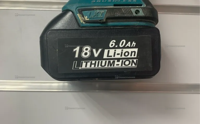 Гайковерт makita DTD153ZJ