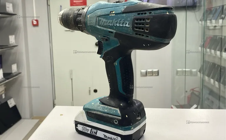 дрель шуруповерт Makita DF457D