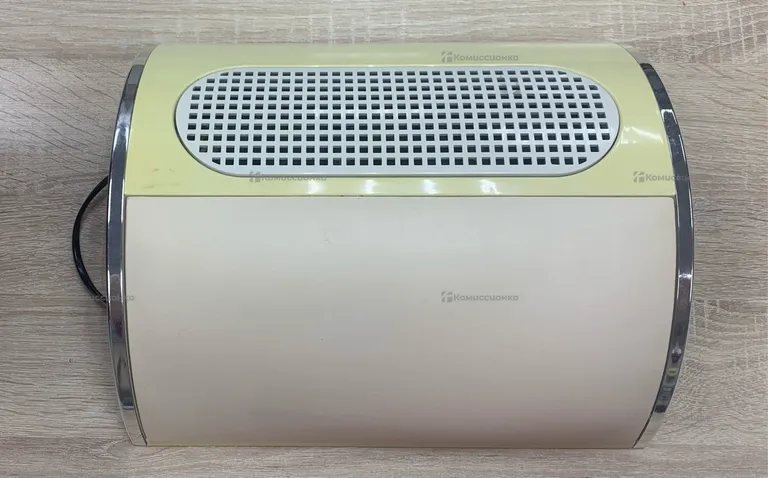 Маникюрный Пылесос Nail dust collector