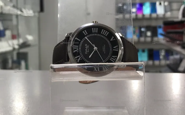 Часы  Omax