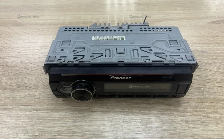 Автомагнитола Pioner MVH-S410BT