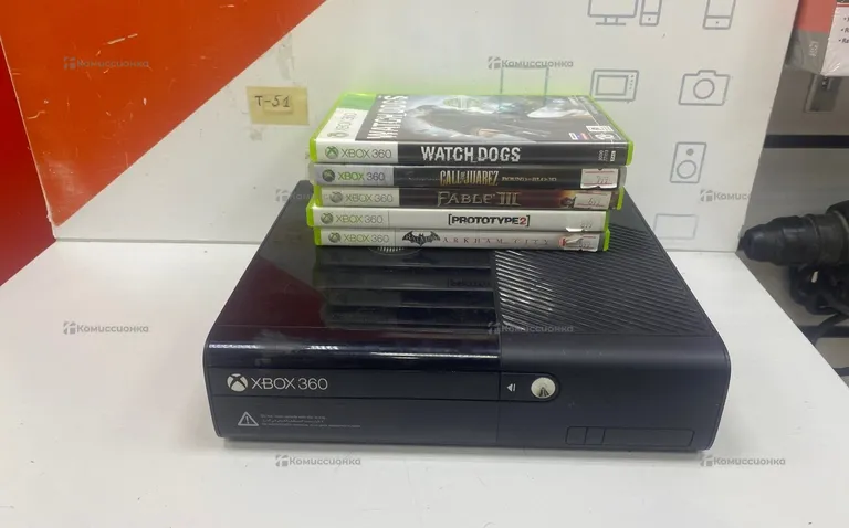 Xbox 360 E (500gb)
