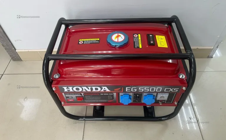 Бензиновый генератор Honda EG5500CXS (реплика)