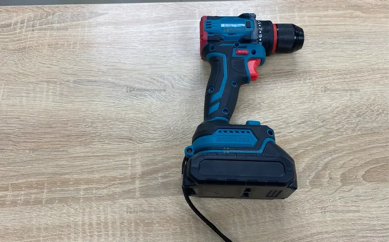 Шуруповерт Makita реплика