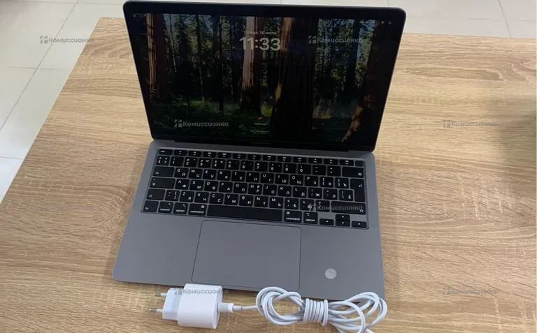 Ноутбук  MacBook AIR 2020 i5